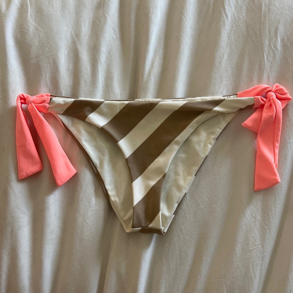 Body glove bikini bottom